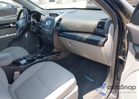 2015 Kia Sorento Lx из США, поврежденный, VIN 5XYKTCA65FG594317